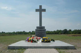 Megjelölt tömegsírok
                                        