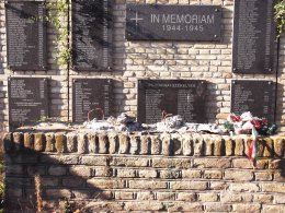 Ellopták a Vergődő madarat a szabadkai tömegsírról