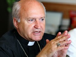 Tragikomédia, ami az egyházi vagyon visszaszármaztatása ügyében történik